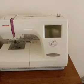 швейная машына JANOME 350