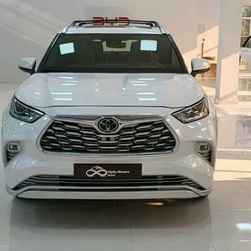 Toyota Highlander 2022