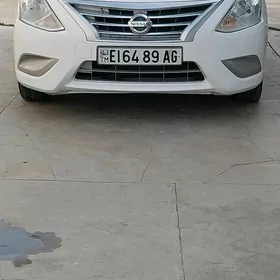 Nissan Sunny 2020