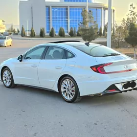 Hyundai Sonata 2021