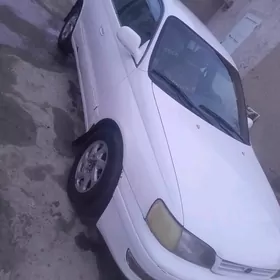 Toyota Corona 1995