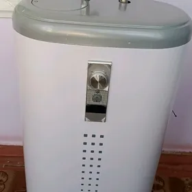 Ariston 50L