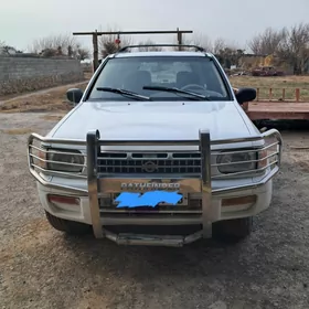 Nissan Pathfinder 1997