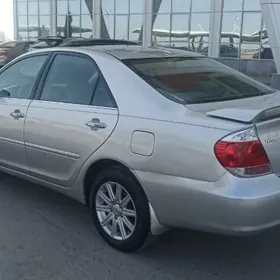 Toyota Camry 2003