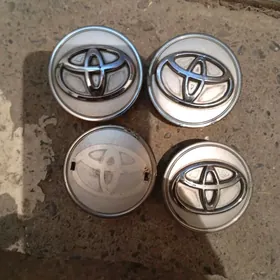 Camry original kolpak