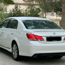 Toyota Avalon 2011