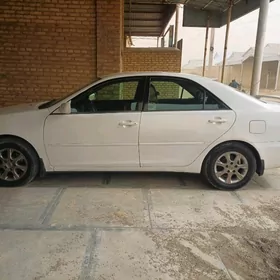 Toyota Camry 2003