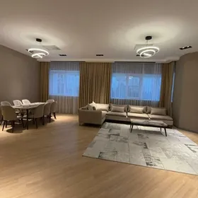 Arenda Olimpiyski 3komnat