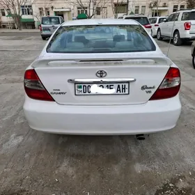 Toyota Camry 2004
