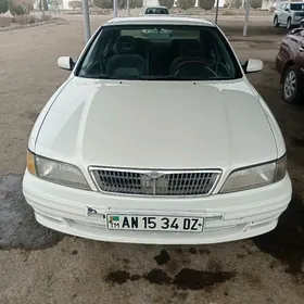 Nissan Maxima 1999