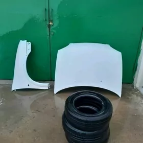 Opel vita kapot krlo morda sag krel