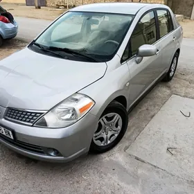 Nissan Versa 2007