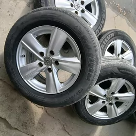 Taýota 15lik Disga Teker