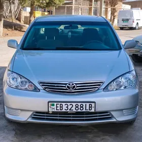 Toyota Camry 2005