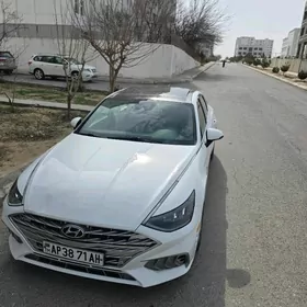 Hyundai Sonata 2021