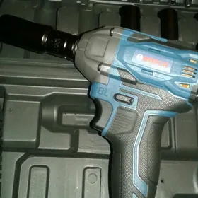 Baltowëror BOSCH 520N.M.batare