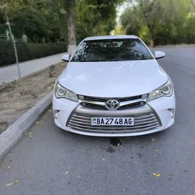 Toyota Camry 2016