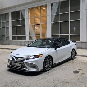 Toyota Camry 2023