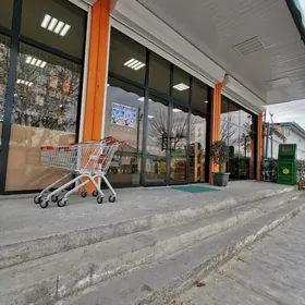 Mini MarketMini Market