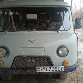UAZ 2206 2001