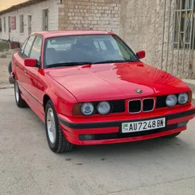 BMW 525 1993