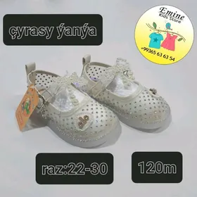 Oglan-gyz çaga krasofkalar