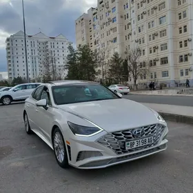 Hyundai Sonata 2021