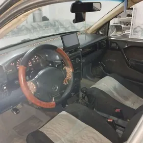Opel Vectra 1990