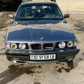 BMW 525 1992