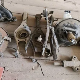 Hyundai Elantra Zapcasti, Хунд