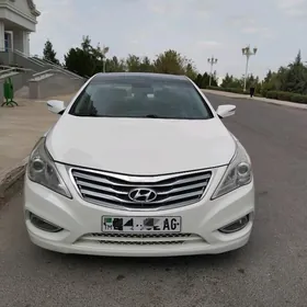 Hyundai Azera 2012