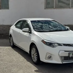 Toyota Corolla 2014