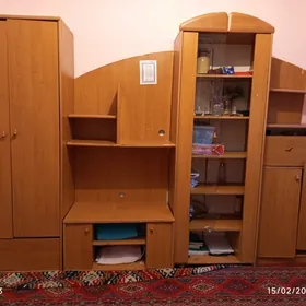 stenka garnatur (şkaf)
