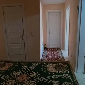 mir8   2etaž  4komnat