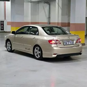Toyota Corolla 2011