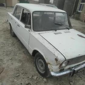 Lada 2104 2025