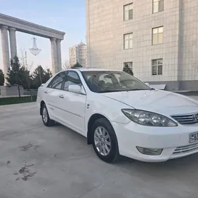 Toyota Camry 2005