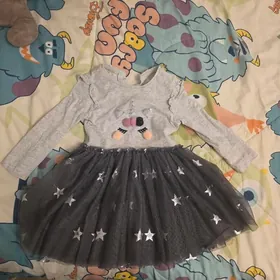 платье 9-12 месяцев