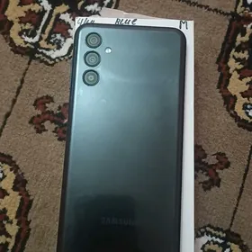 Samsung m13