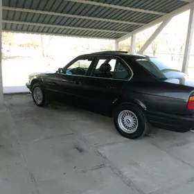 BMW 525 1993