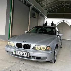BMW 528 2000