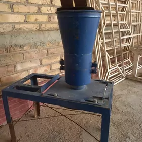 Mekge yweÿän aparat