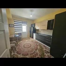 MIR8 2KOM EYESI MOSKOVSKI