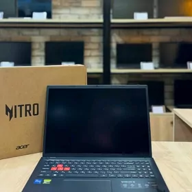 Nitro 180Hz RTX 3050 6GB 16"in