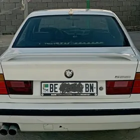 BMW 525 1988