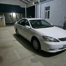 Toyota Camry 2003