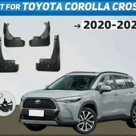 Corolla CROSS 20-23 bryzgowik