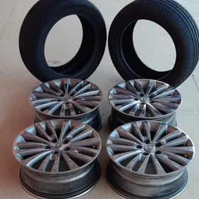 Диски от Lexus es300 R17