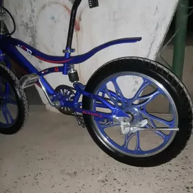 BMX diskaly welosiped
