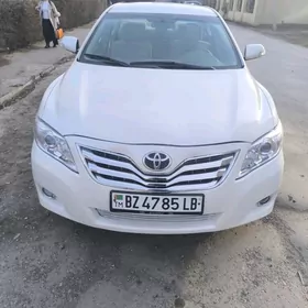 Toyota Camry 2010